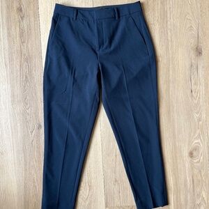 Banana Republic Navy Sculpted Stretch Ankle Length Pant, Size 4 Petite